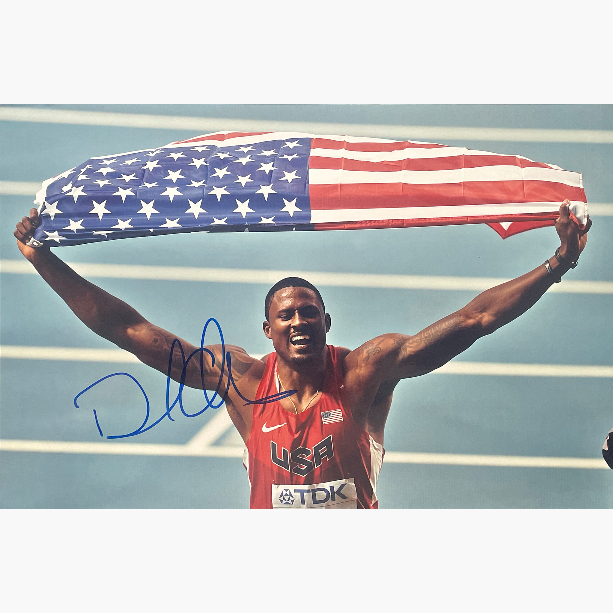 David Oliver – Signed 30.5cm x 20.5cm Colour Photo