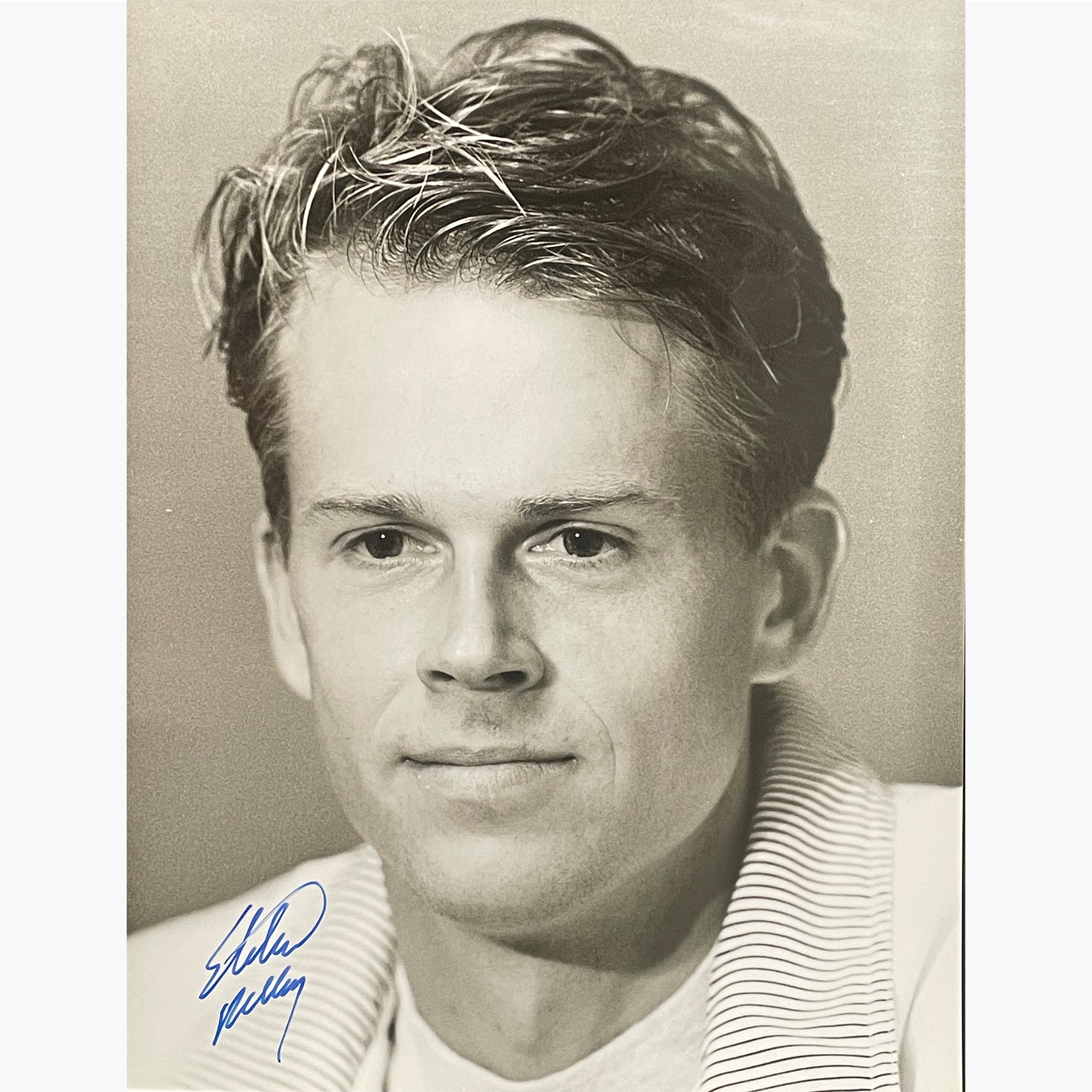 Stefan Edberg – Signed 20.2cm x 16.5cm Black & White Press Photo