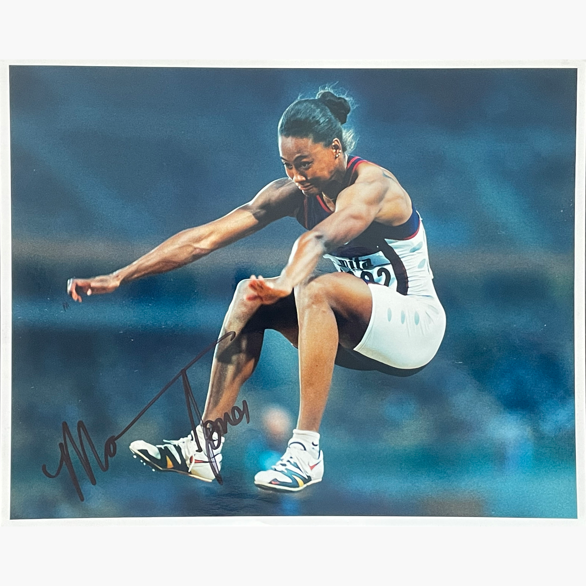 Marion Jones – Signed 25.3cm x 20.2cm Colour Action Press Photo