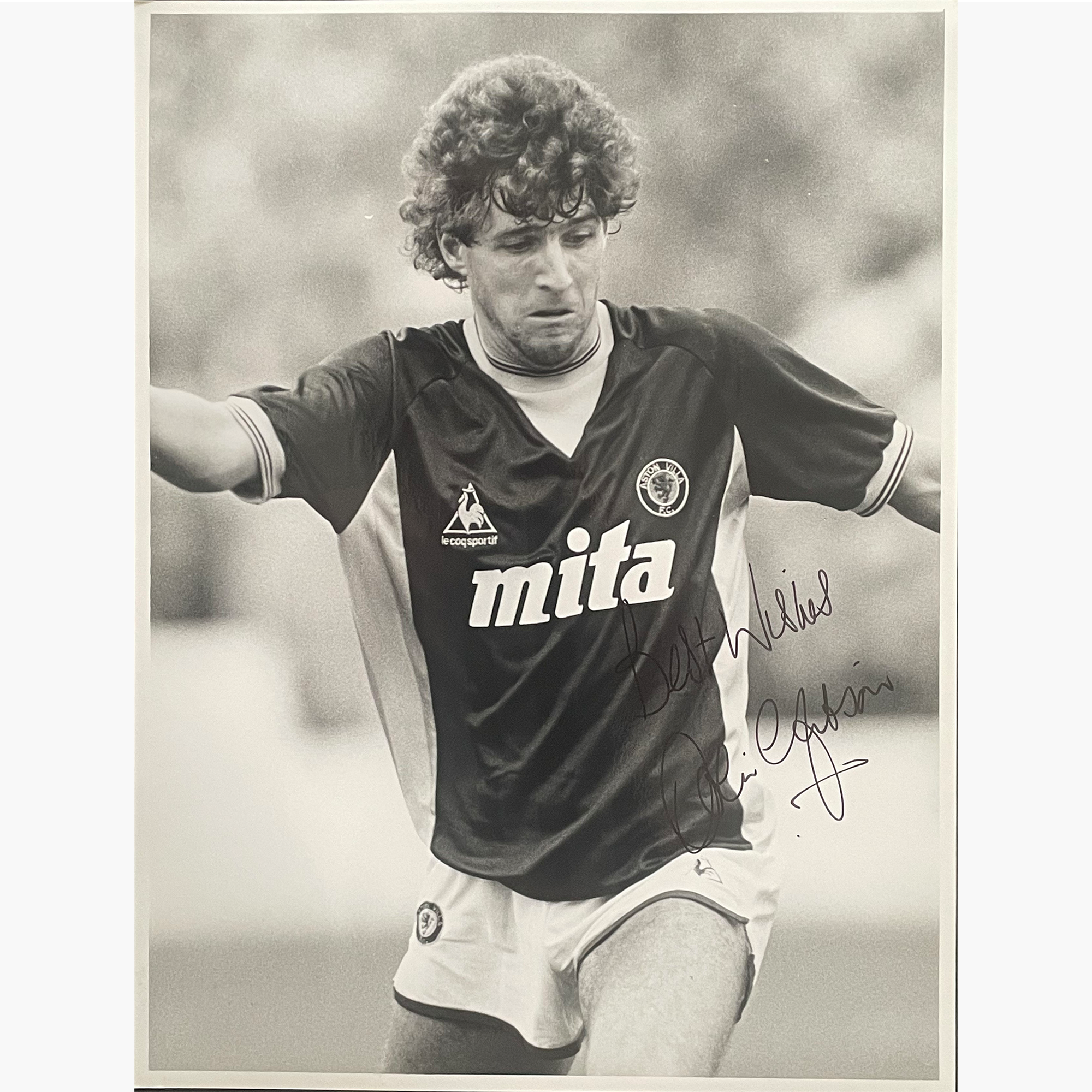 Colin Gibson – Signed 25.5cm x 19.5cm Black & White Action Press Photo