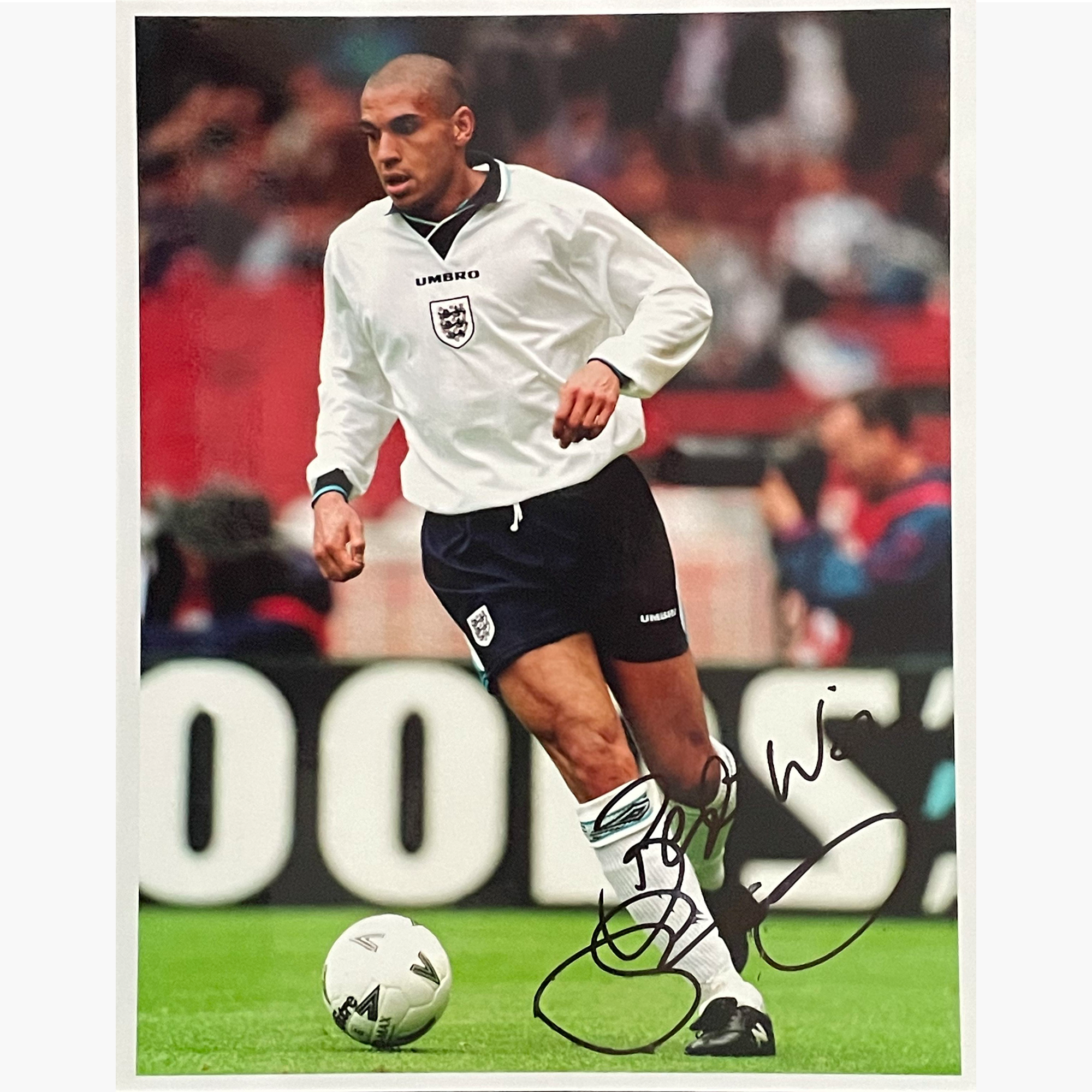 Stan Collymore – Signed 25.5cm x 20cm Colour Action Photo