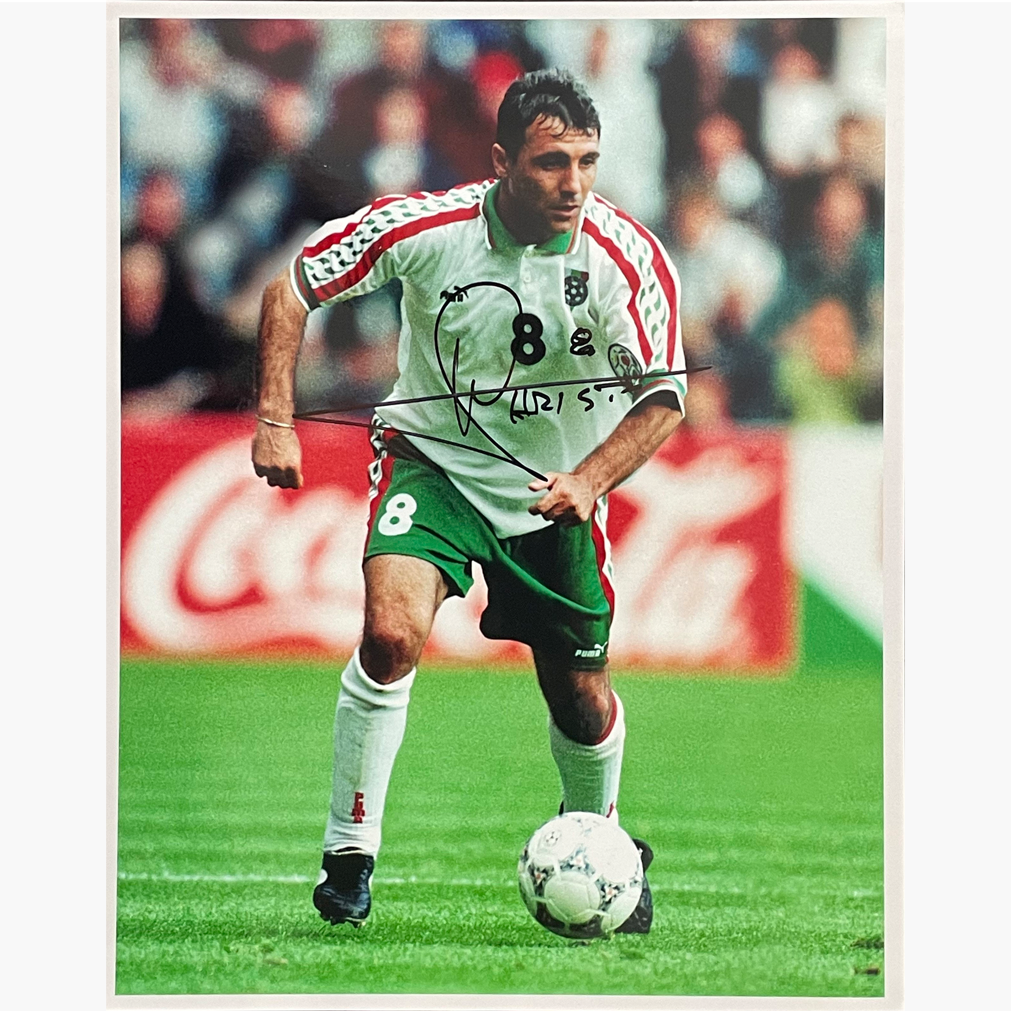 Hristo Stoichkov – Signed 25.5cm x 19.5cm Colour Action Press Photo