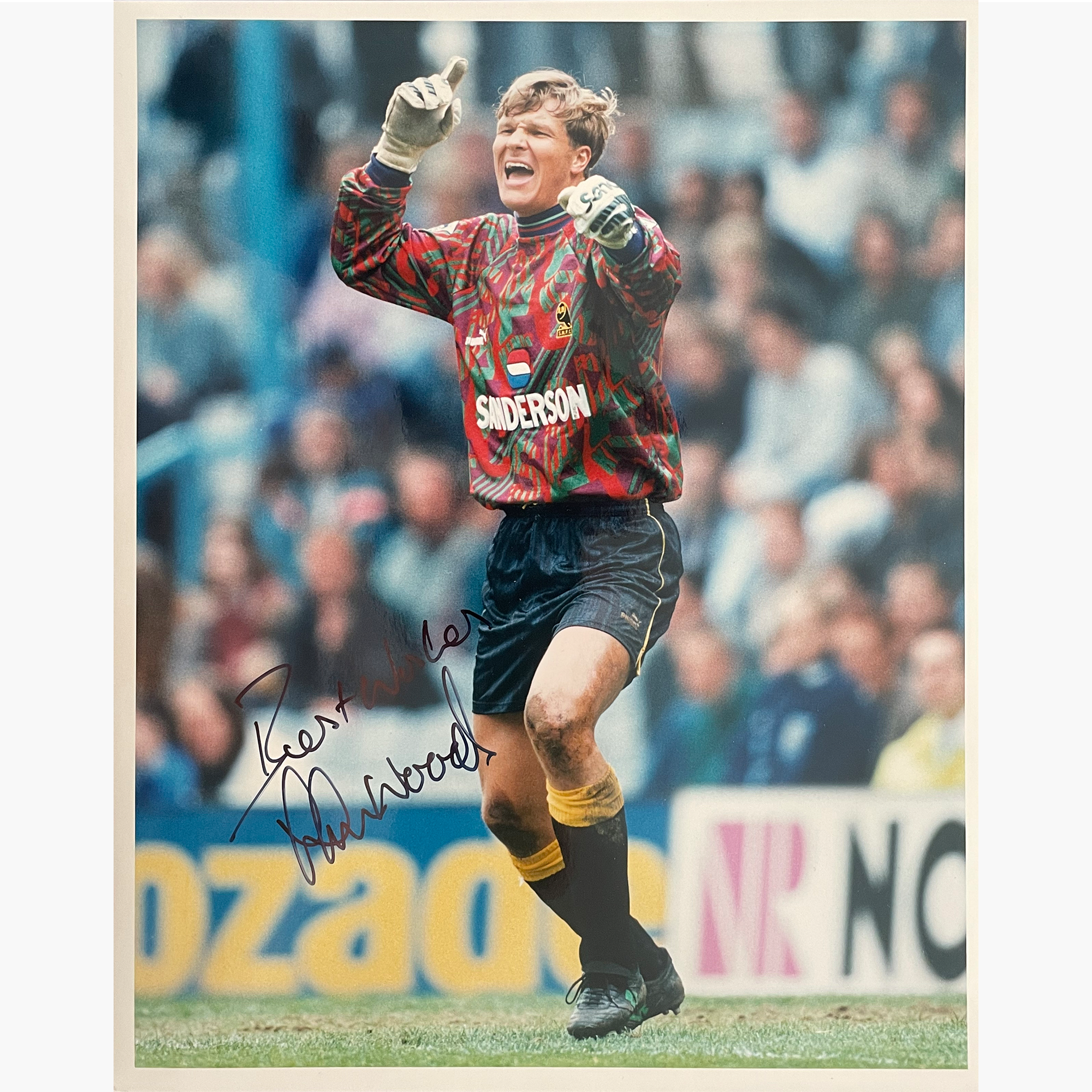 Chris Woods – Signed 25.5cm x 20.5cm Colour Action Press Photo