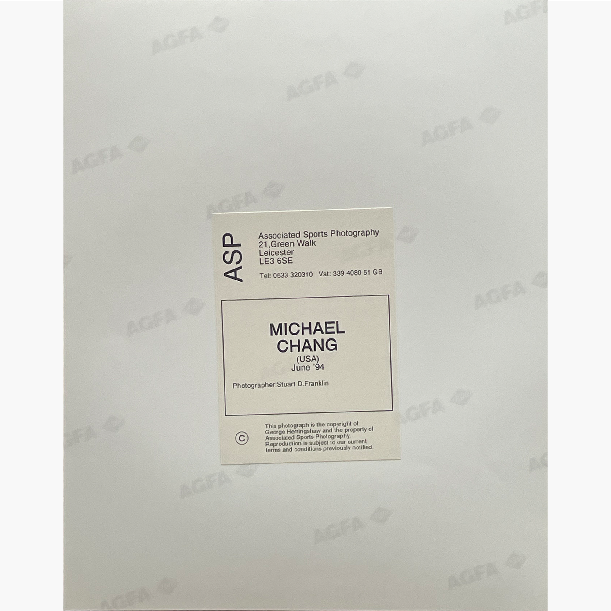Michael Chang - Signed 25.5cm x 18cm Colour Action Press Photo