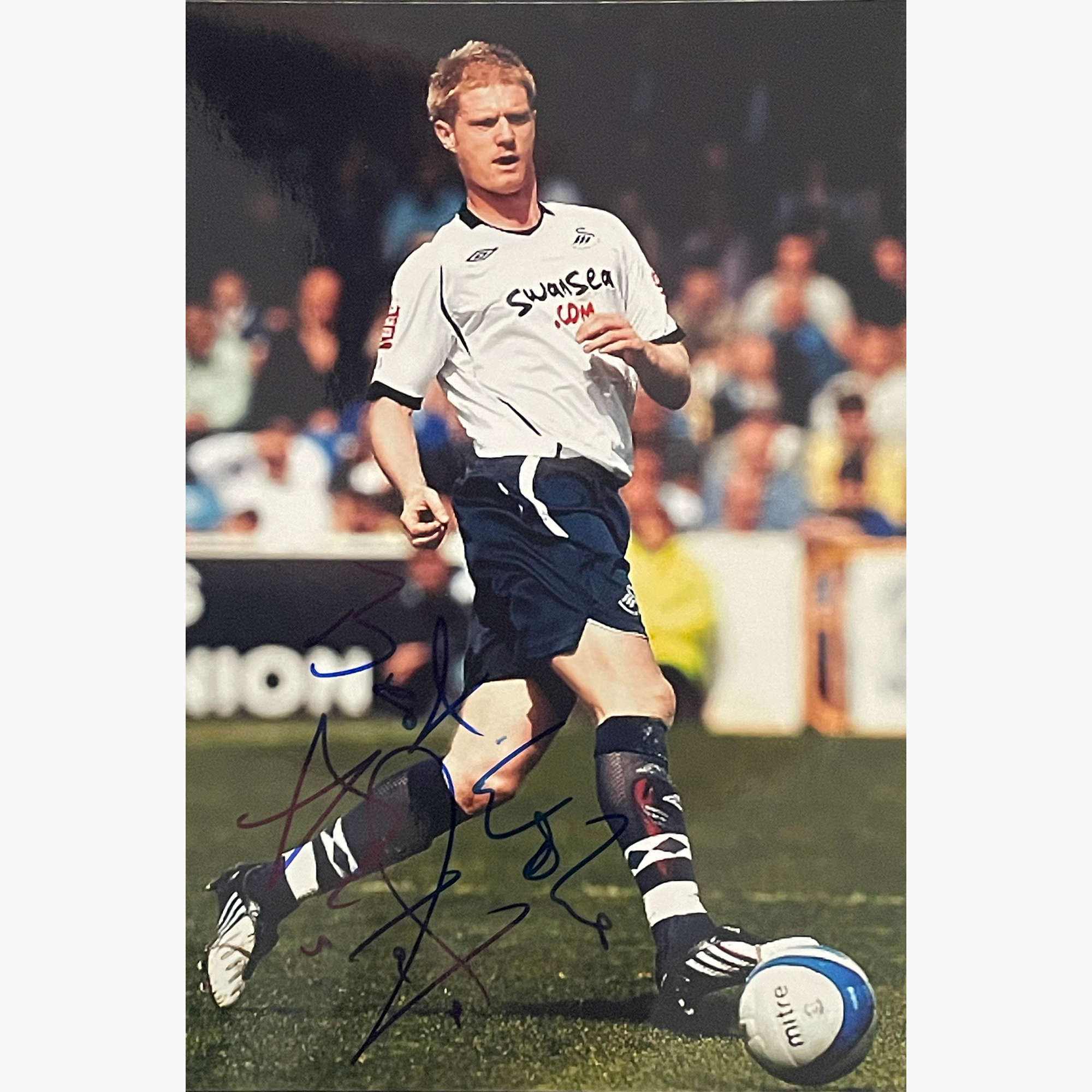 Alan Tate – Signed 21cm x 15.5cm Colour Action Photo