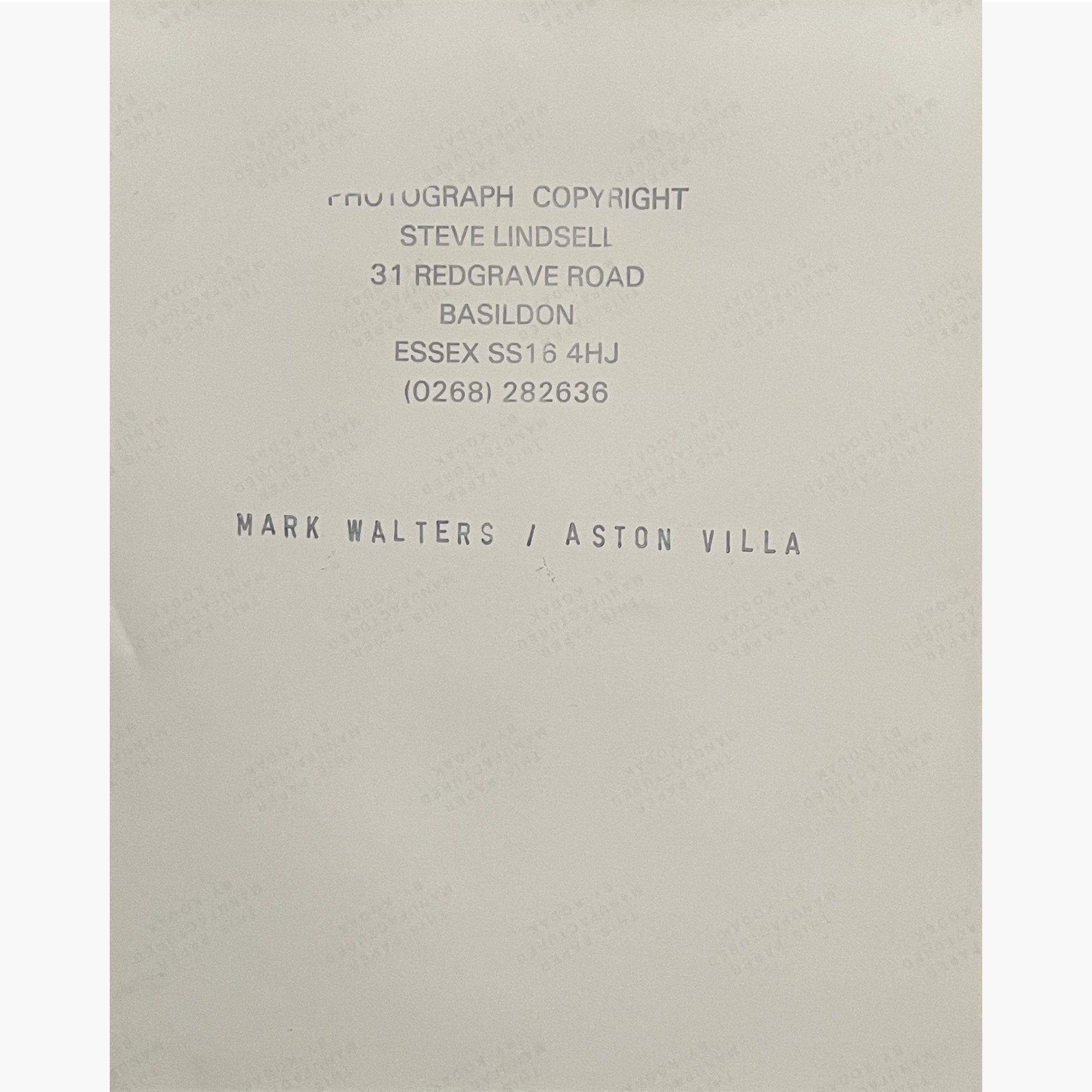 Mark Walters – Signed 25.5cm x 20cm Black & White Action Press Photo