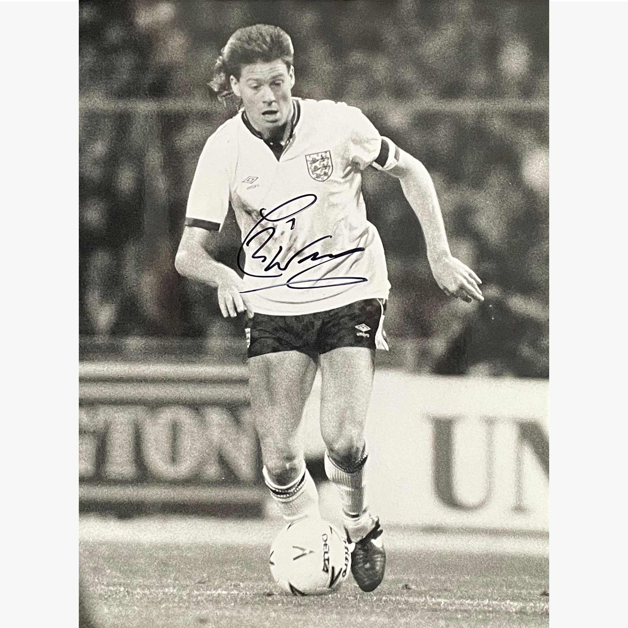 Chris Waddle – Signed 20.5cm x 15cm Black & White Action Press Photo