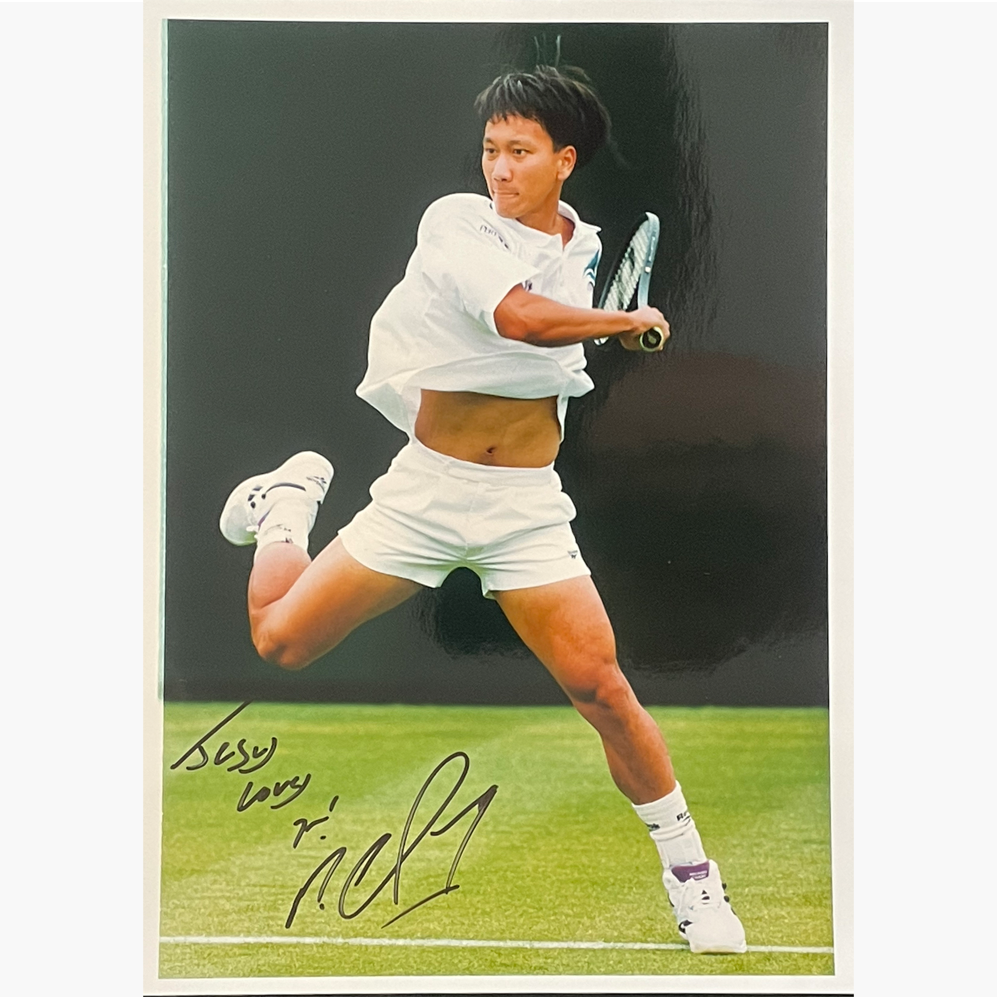 Michael Chang - Signed 25.5cm x 18cm Colour Action Press Photo