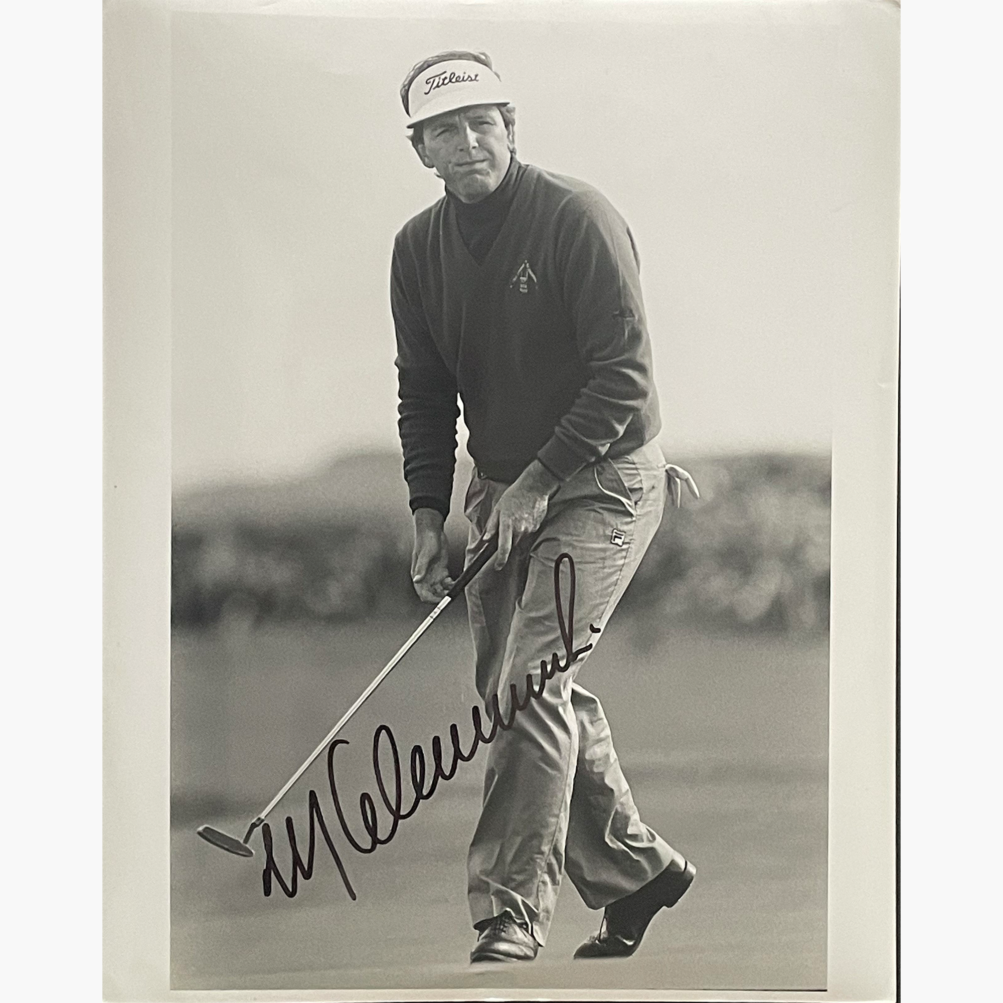 Mark Calcavecchia - Signed 25.5cm x 18cm Black & White Action Press Photo