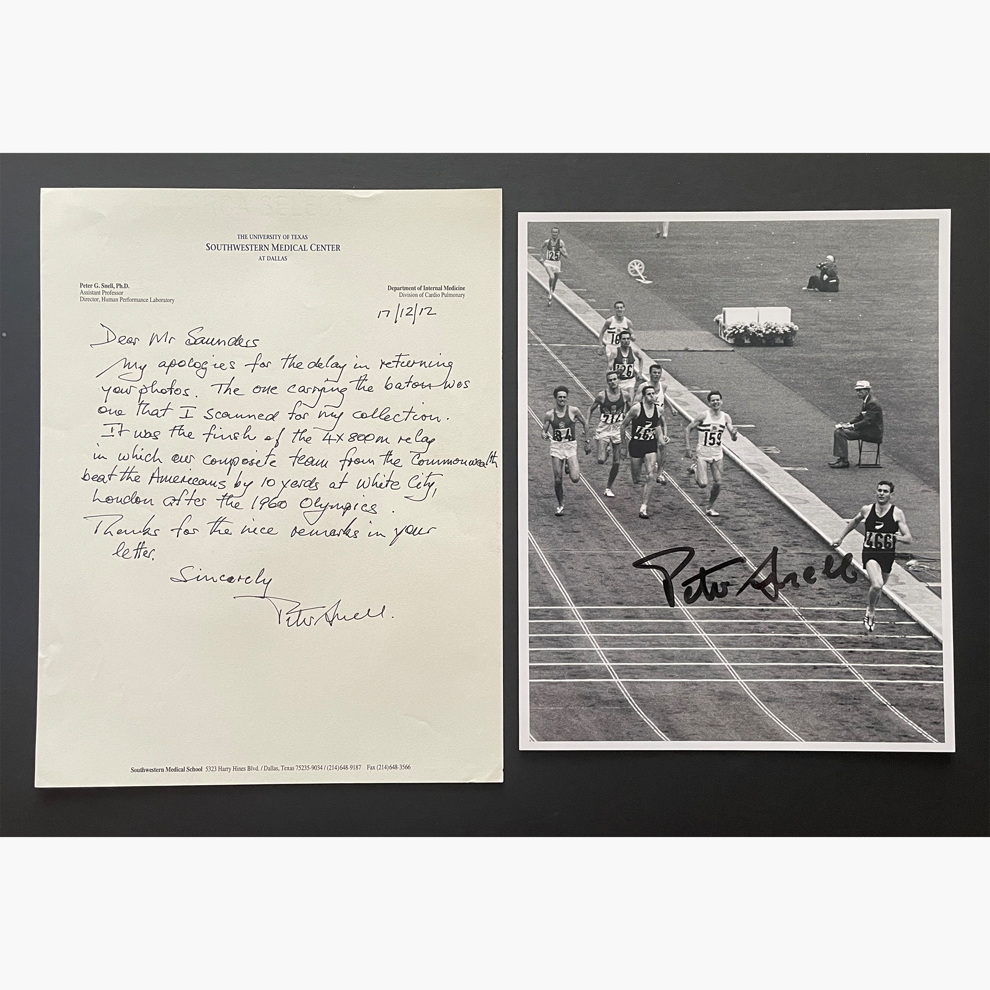 Peter Snell – Signed 25.3cm x 20.2cm Black & White Action Photo