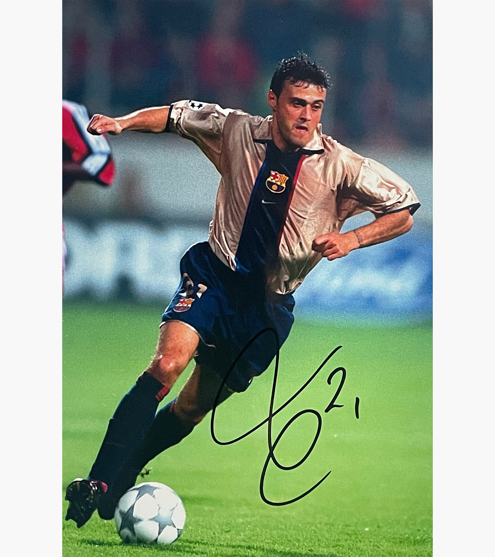 Luis Enrique – Signed 24.2cm x 16.3cm Colour Action Photo