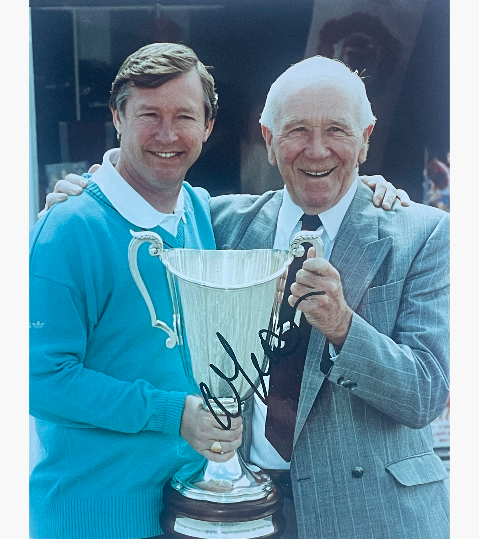 Alex Ferguson – Signed 24.5cm x 19.3cm Colour Photo