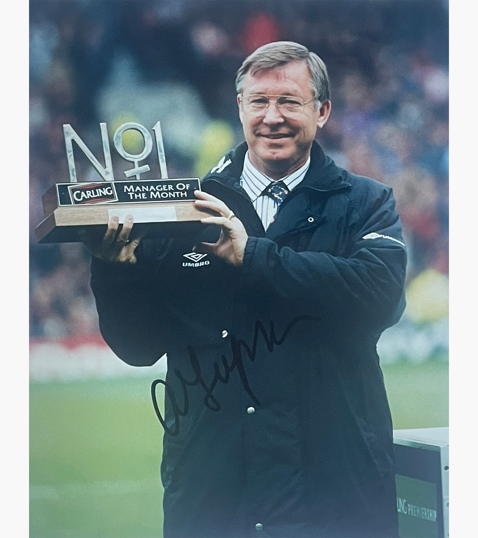 Alex Ferguson – Signed 25.5cm x 20.4cm Colour Photo