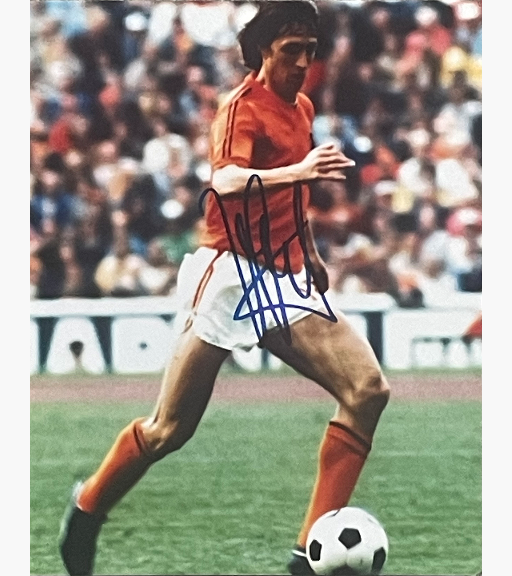 Johan Cruyff Signed Netherlands Colour Action Photo – 25.5cm x 20.4cm