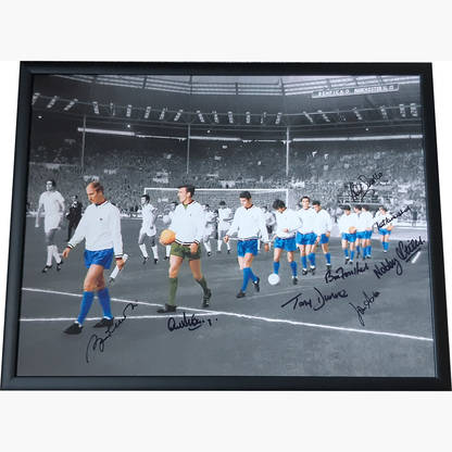 Manchester United 1968 European Cup Final Signed Print – Part-Colourised Photo