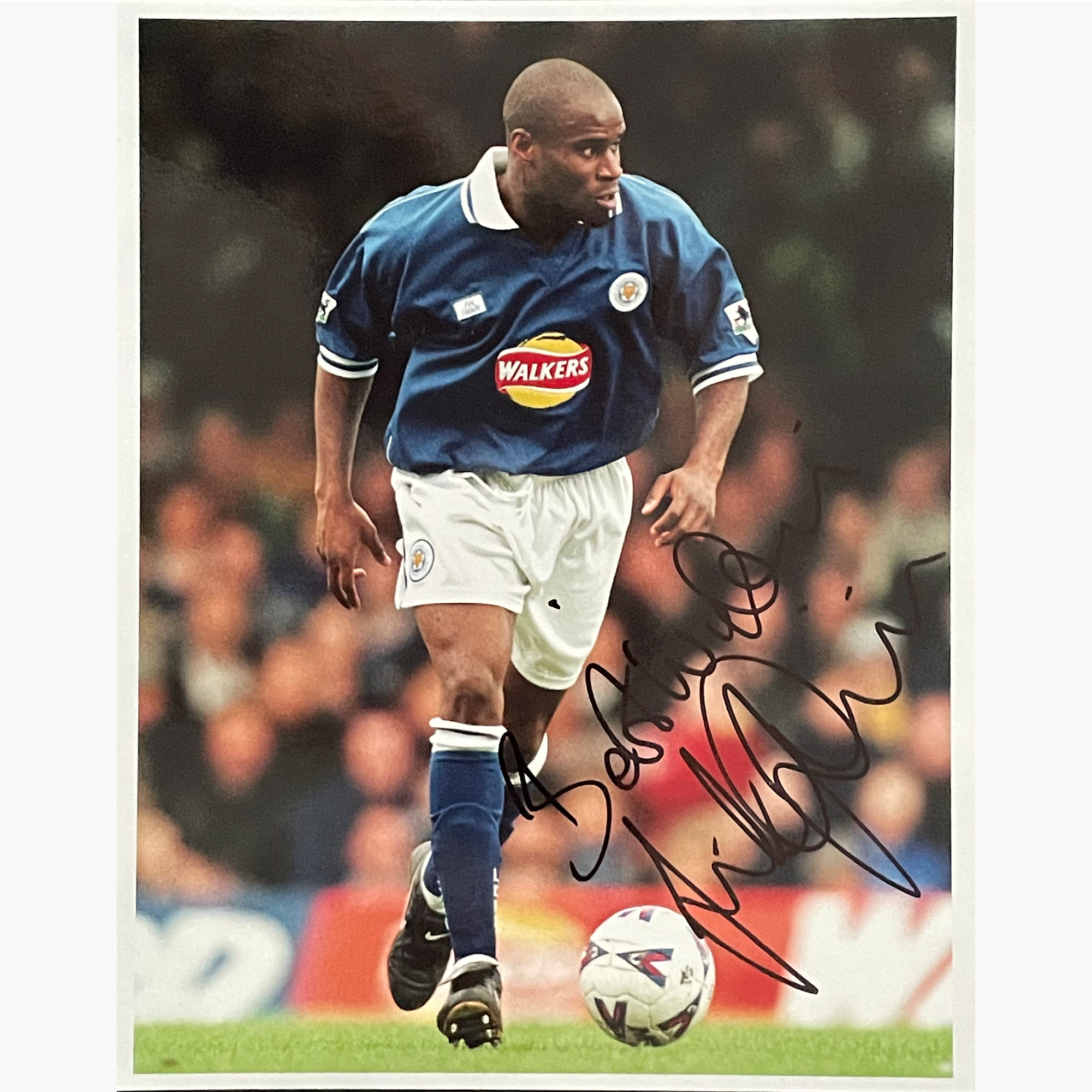Frank Sinclair – Signed 25cm x 20cm Colour Action Photo