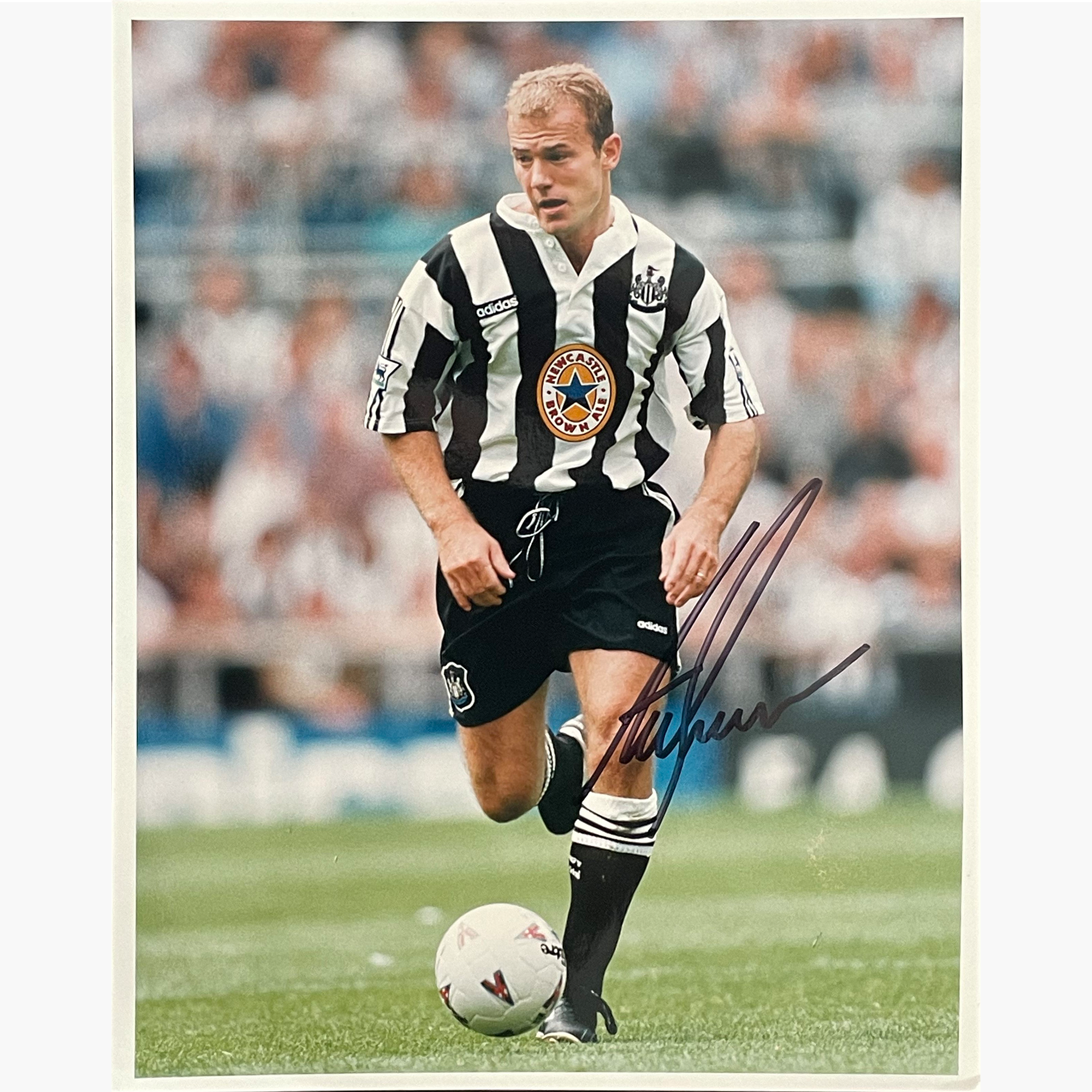 Alan Shearer – Signed 25cm x 20cm Colour Action Photo