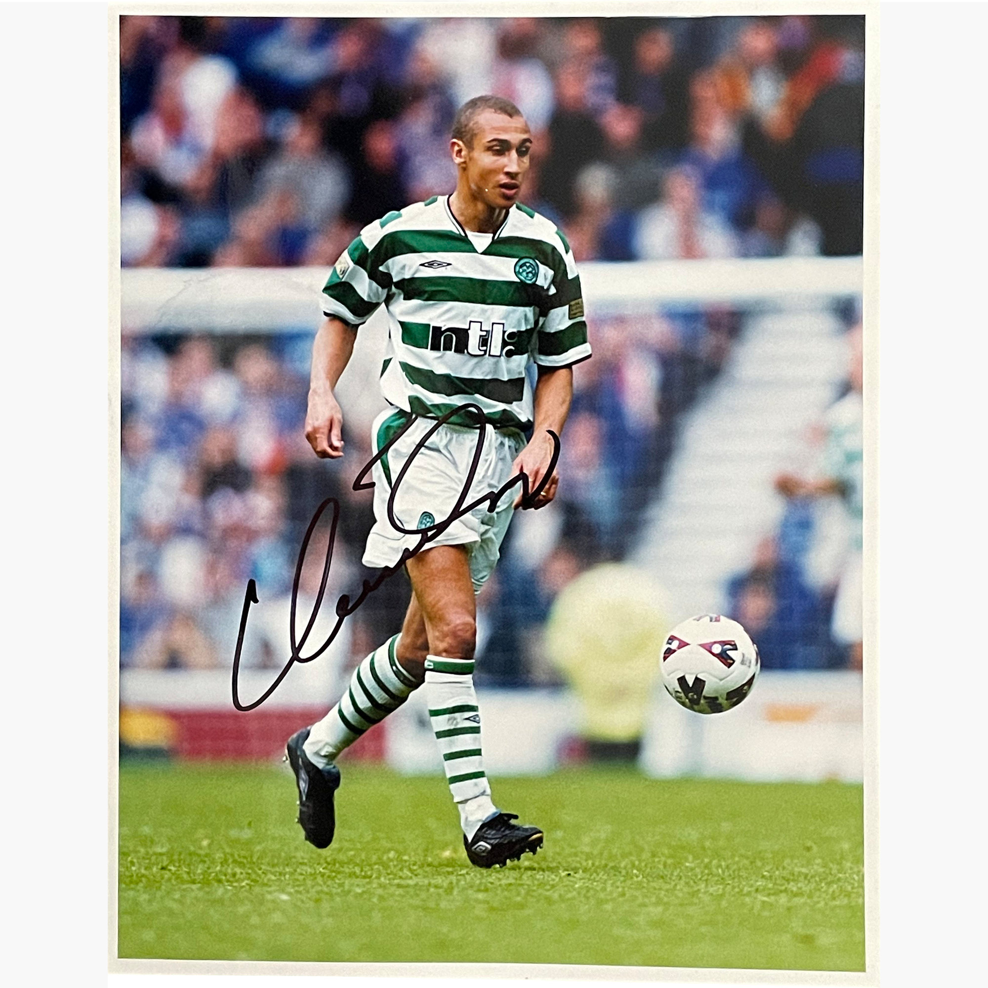 Henrik Larsson – Signed 25.5cm x 20cm Colour Action Photo