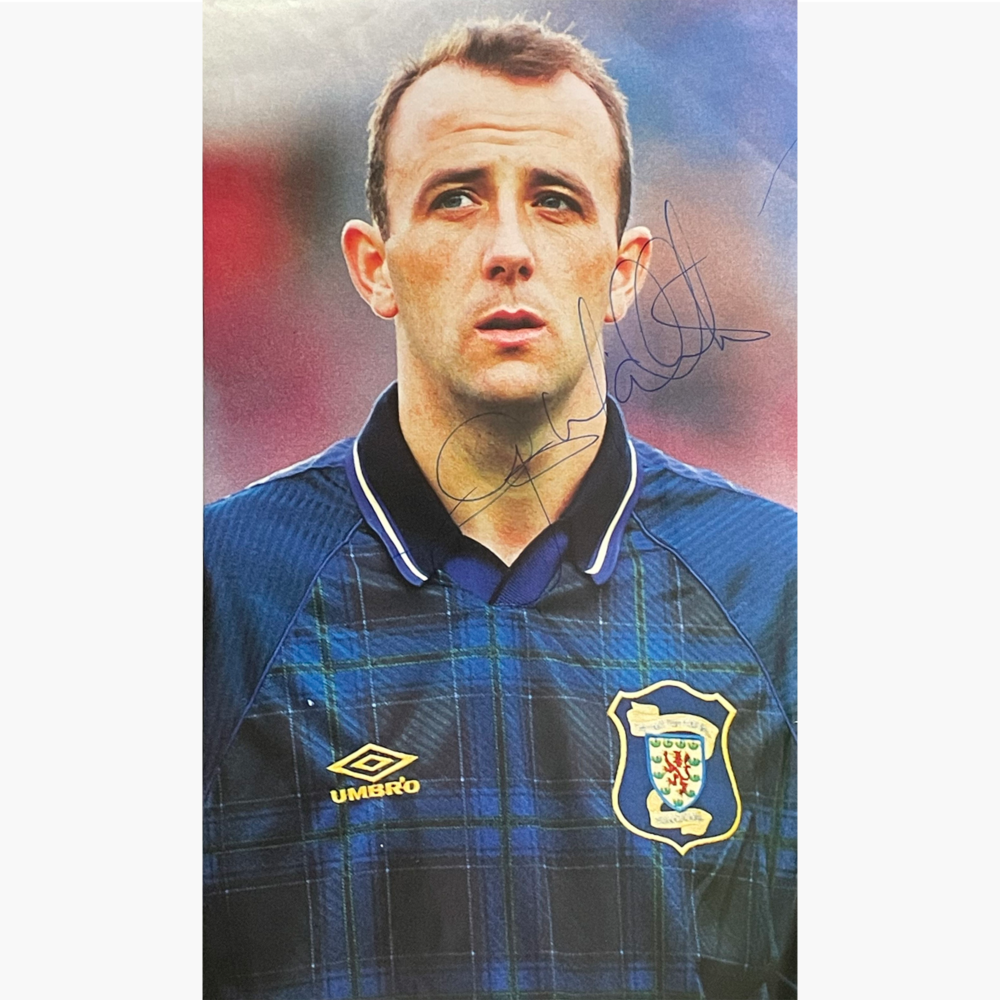 Gary McAllister – Signed 25.5cm x 15.5cm Colour Magazine Picture