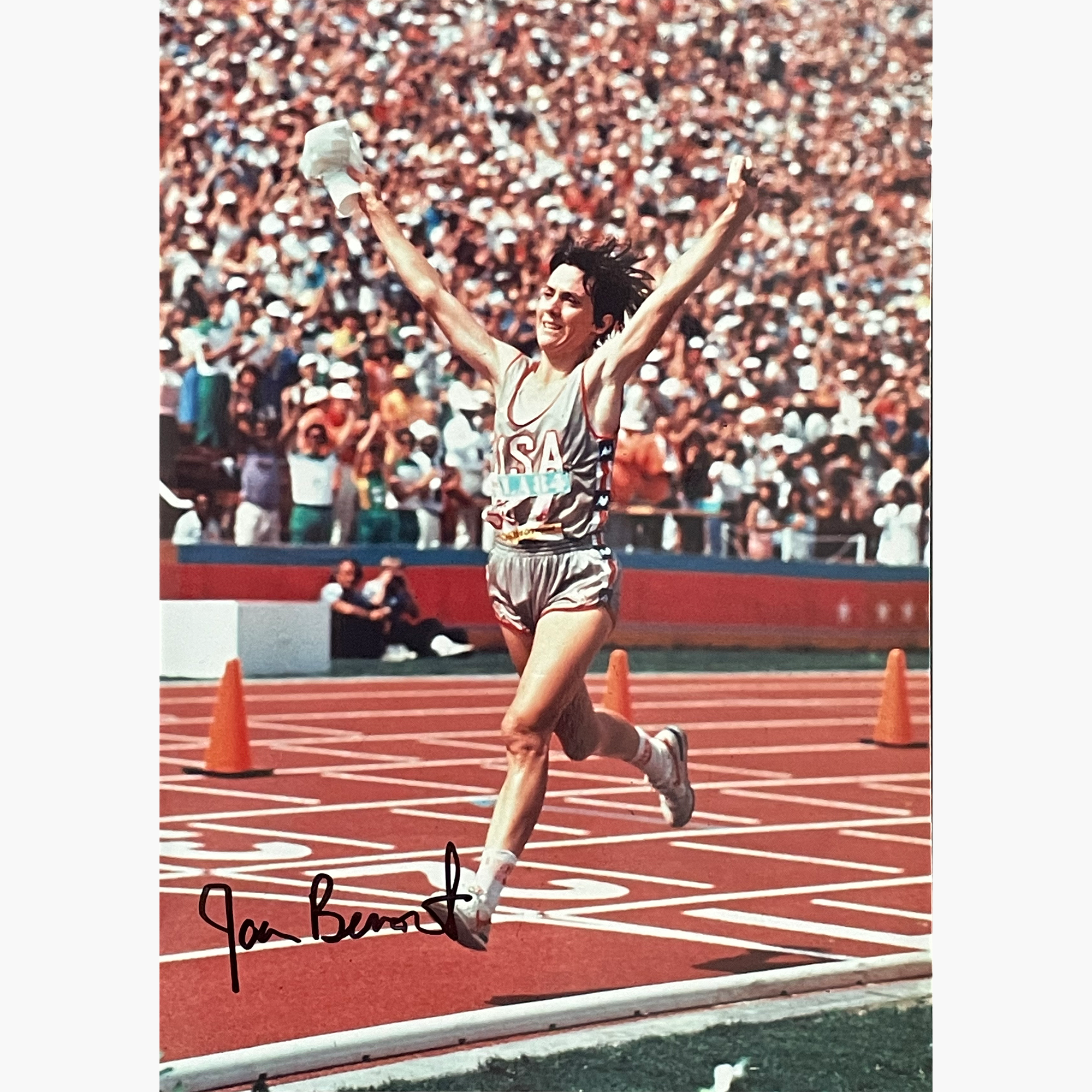 Joan Benoit – Signed 21cm x 14.8cm Colour Action Photo