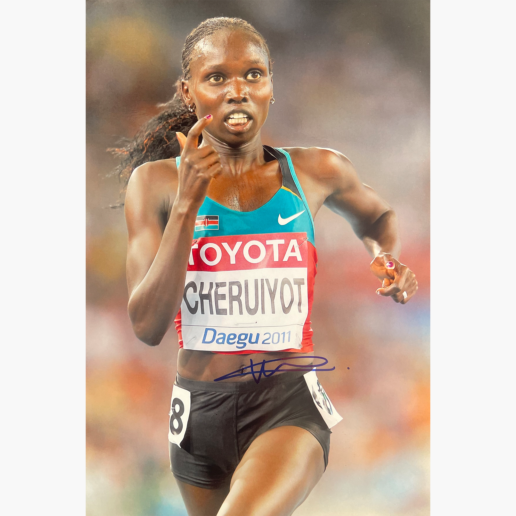 Vivian Cheruiyot – Signed 30cm x 20cm Colour Action Photo