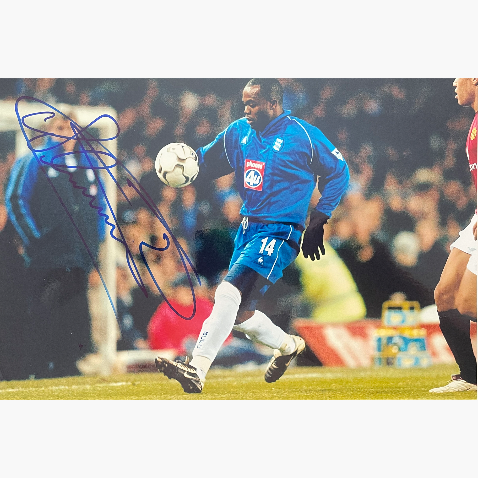 Stern John – Signed 30cm x 20cm Colour Action Photo