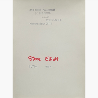 Steve Elliot – Signed 24cm x 18cm Black & White Action Press Photo