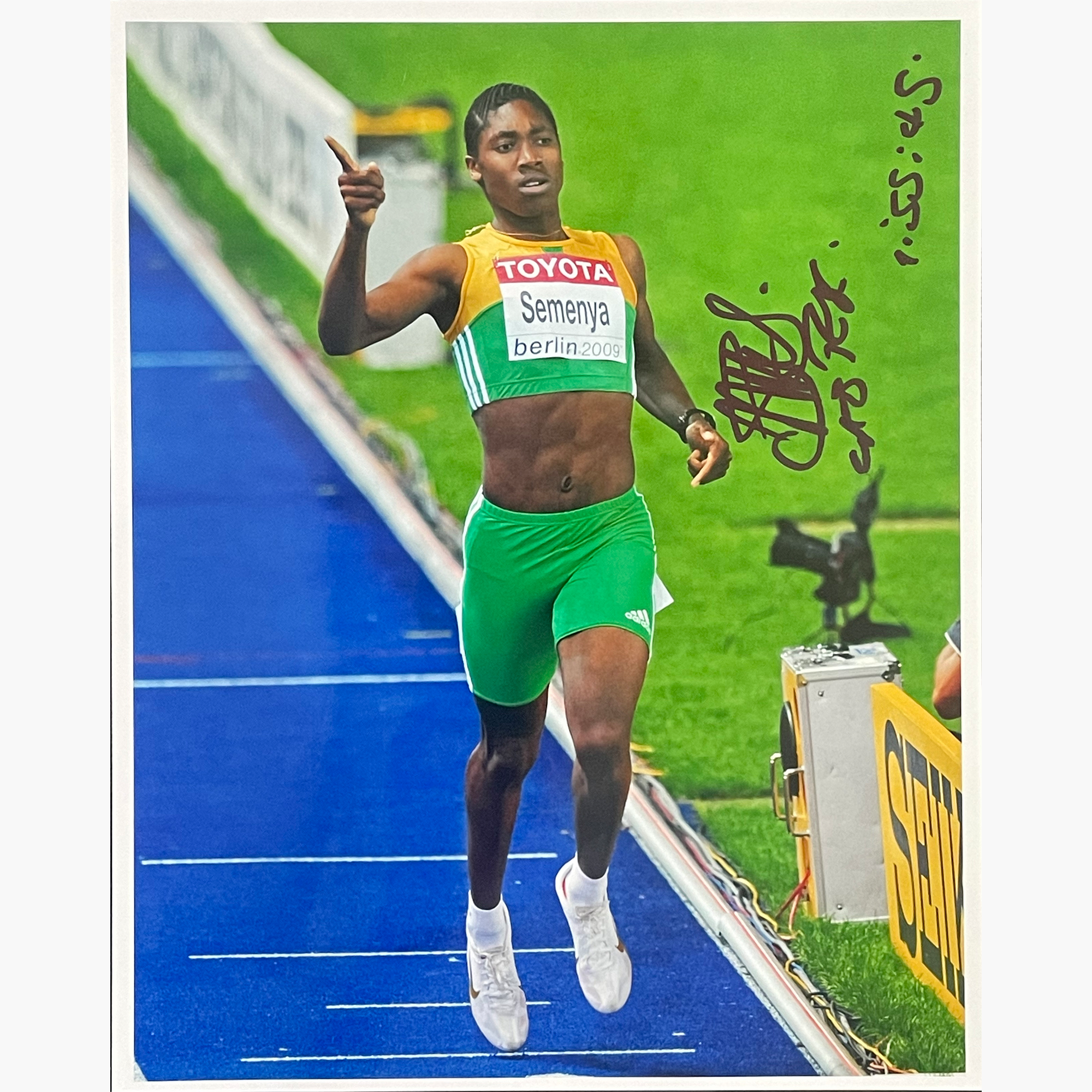 Caster Samenya – Signed 25.5cm x 20.5cm Colour Action Photo