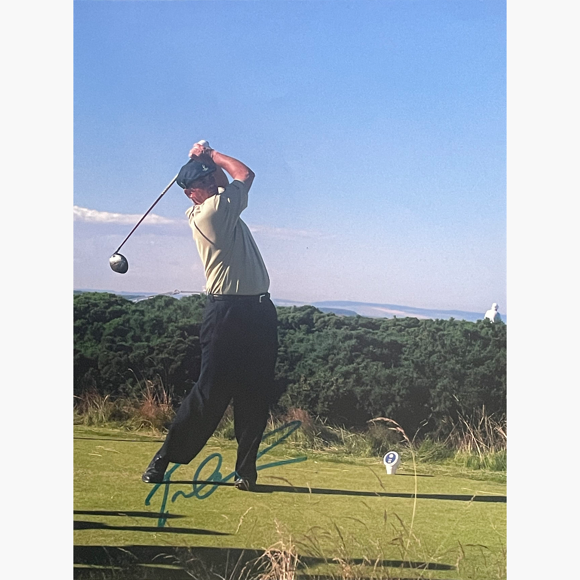 Tom Lehman- Signed 26.5cm x 20.5cm Colour Action Photo