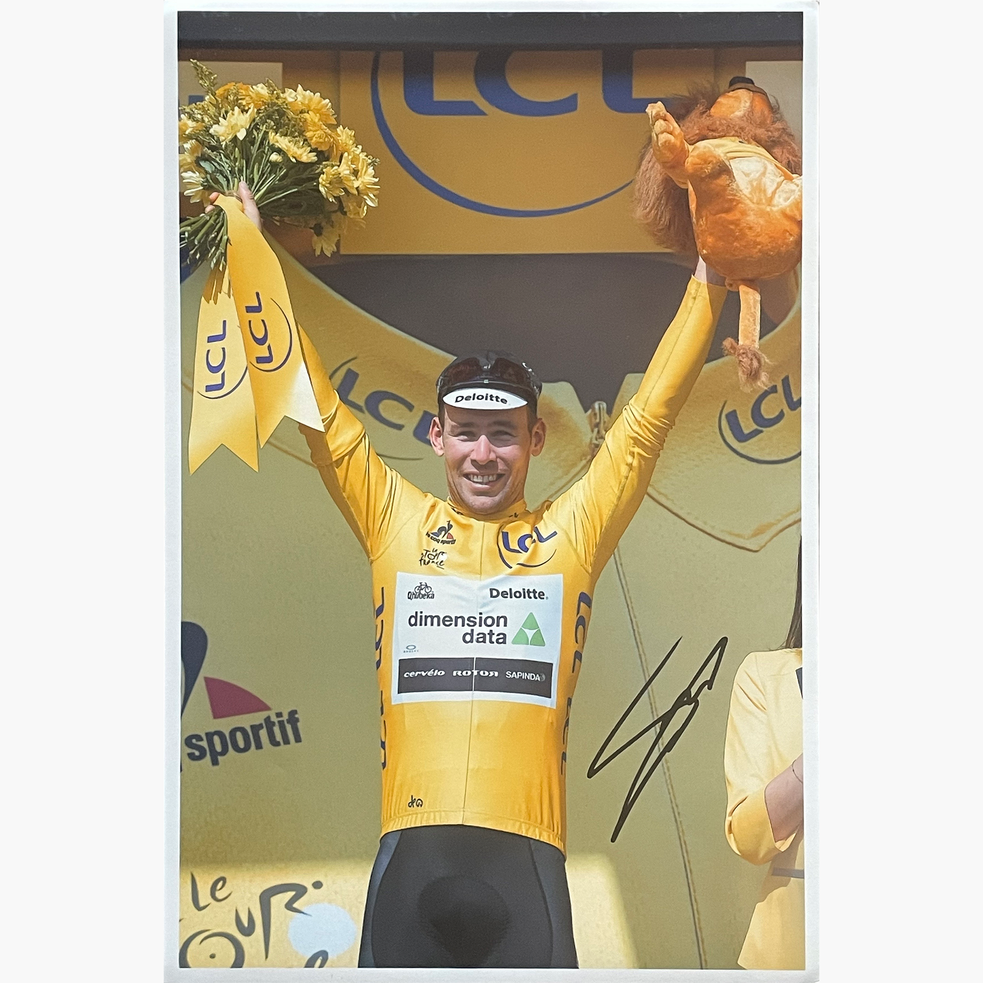 Mark Cavendish – Signed 30.5cm x 20.5cm Colour Photo