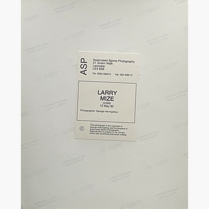 Larry Mize - Signed 25.5cm x 20cm Colour Action Press Photo