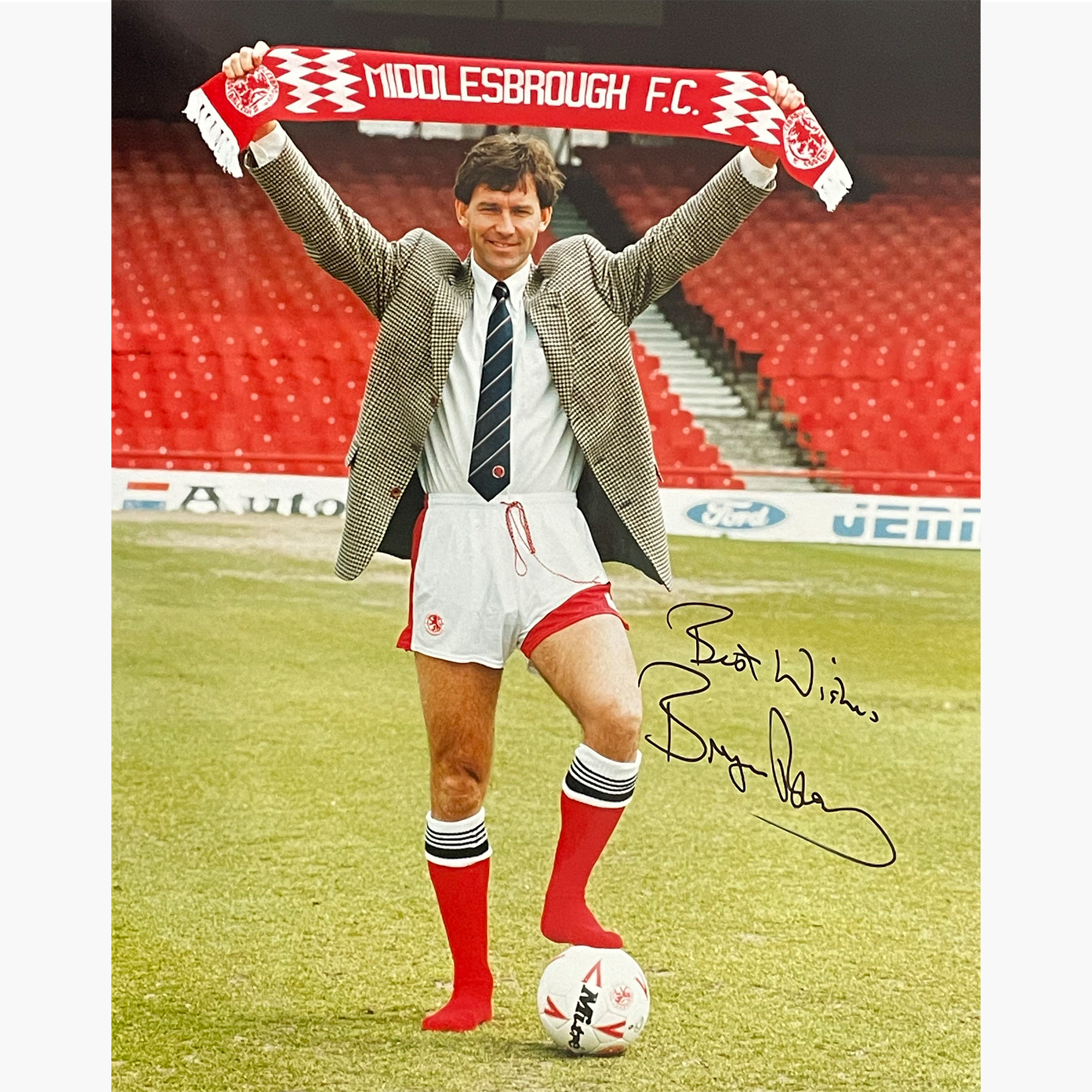 Bryan Robson – Signed 25cm x 20cm Colour Photo