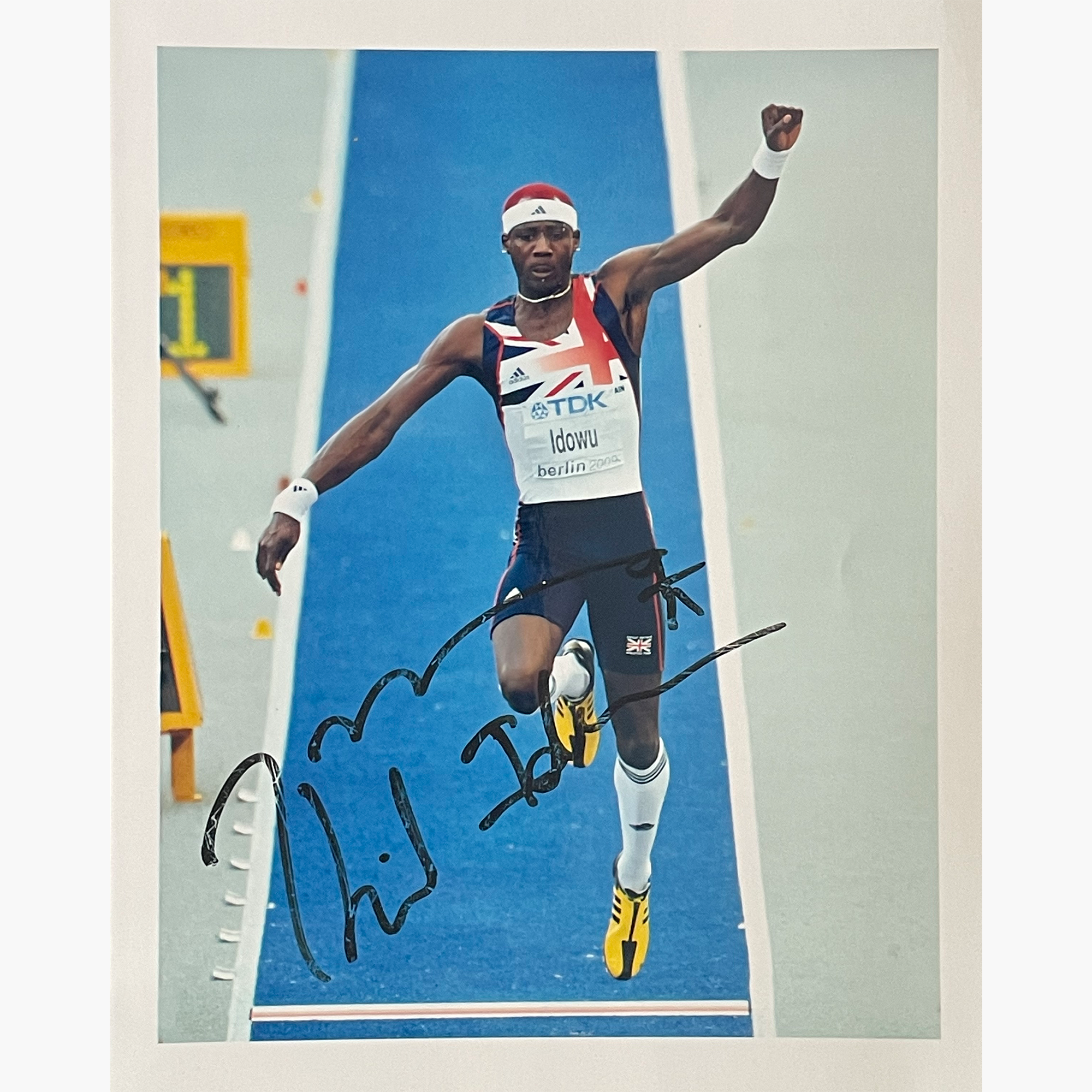 Phillips Idowu – Signed 18.7cm x 15cm Colour Action Photo