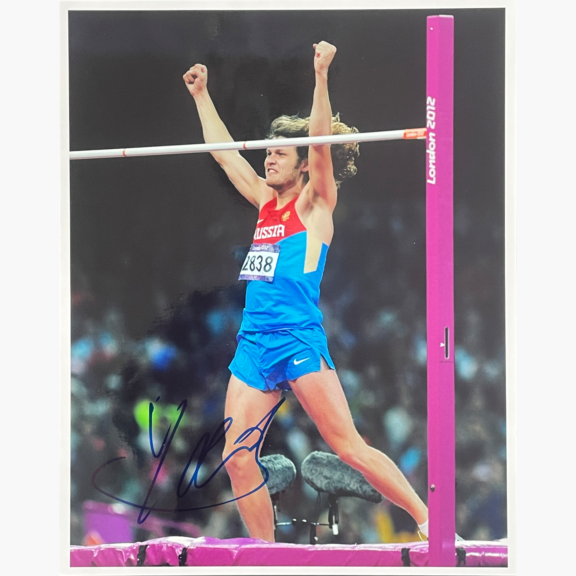 Ivan Ukhov – Signed 25.3cm x 20.2cm Colour Photo