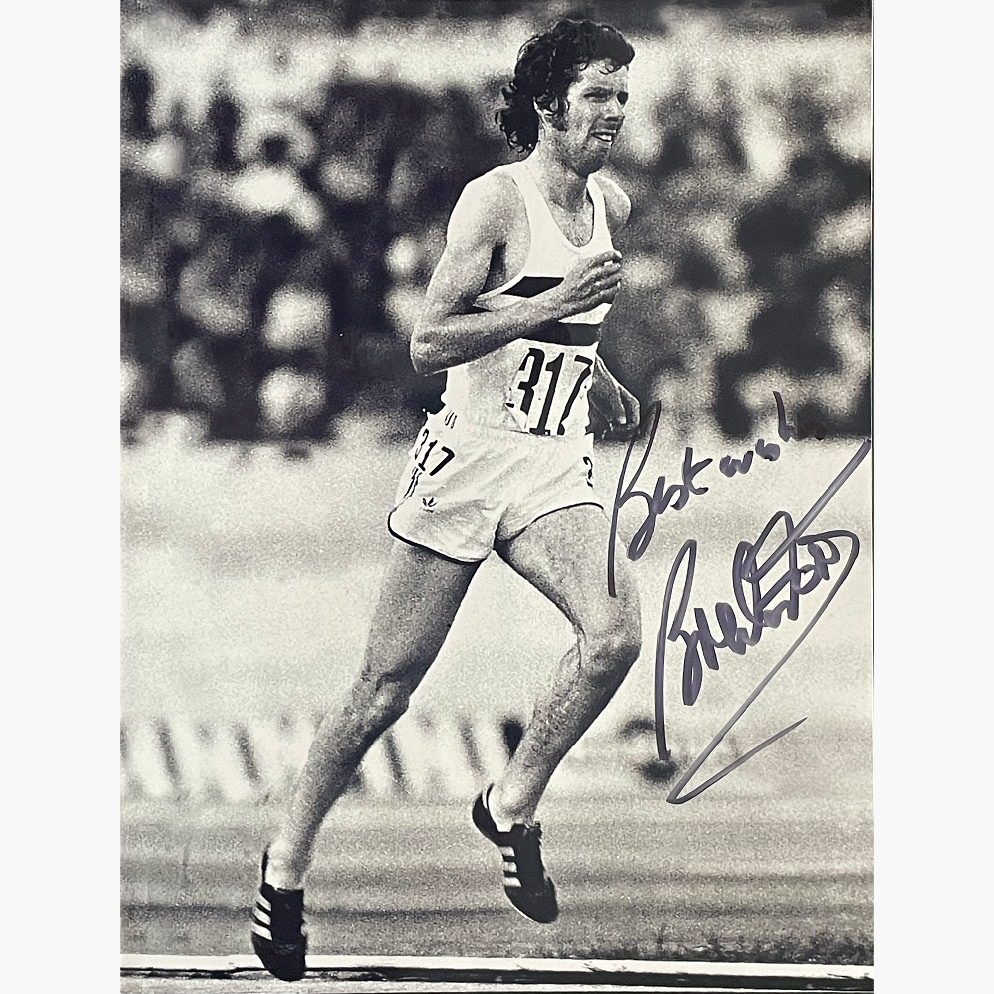 Brendan Foster – Signed 20cm x 15cm Black & White Action Photo
