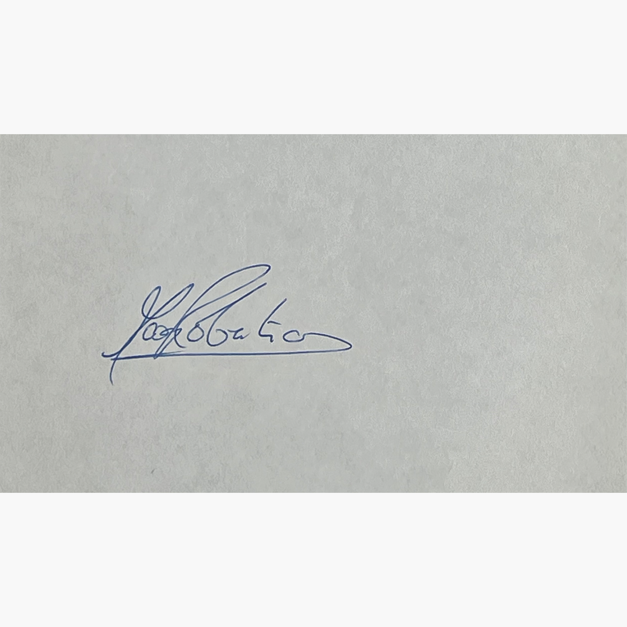 Max Robertson – Signed 12.7cm x 10cm Slip Of Paper