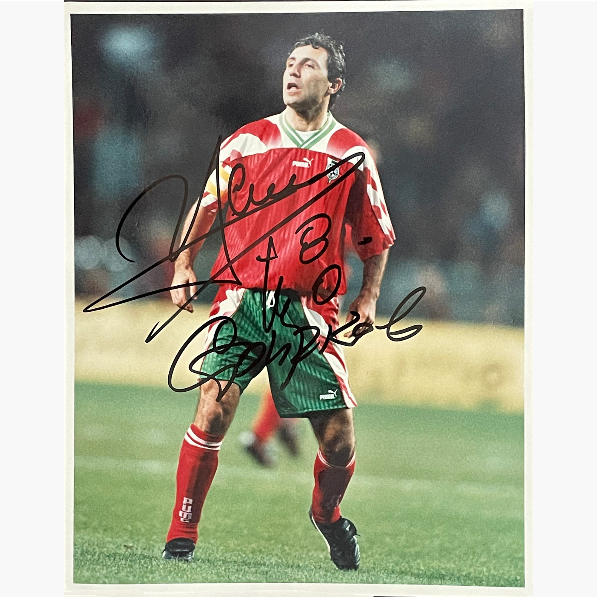 Hristo Stoichkov – Signed 25.5cm x 20cm Colour Action Press Photo