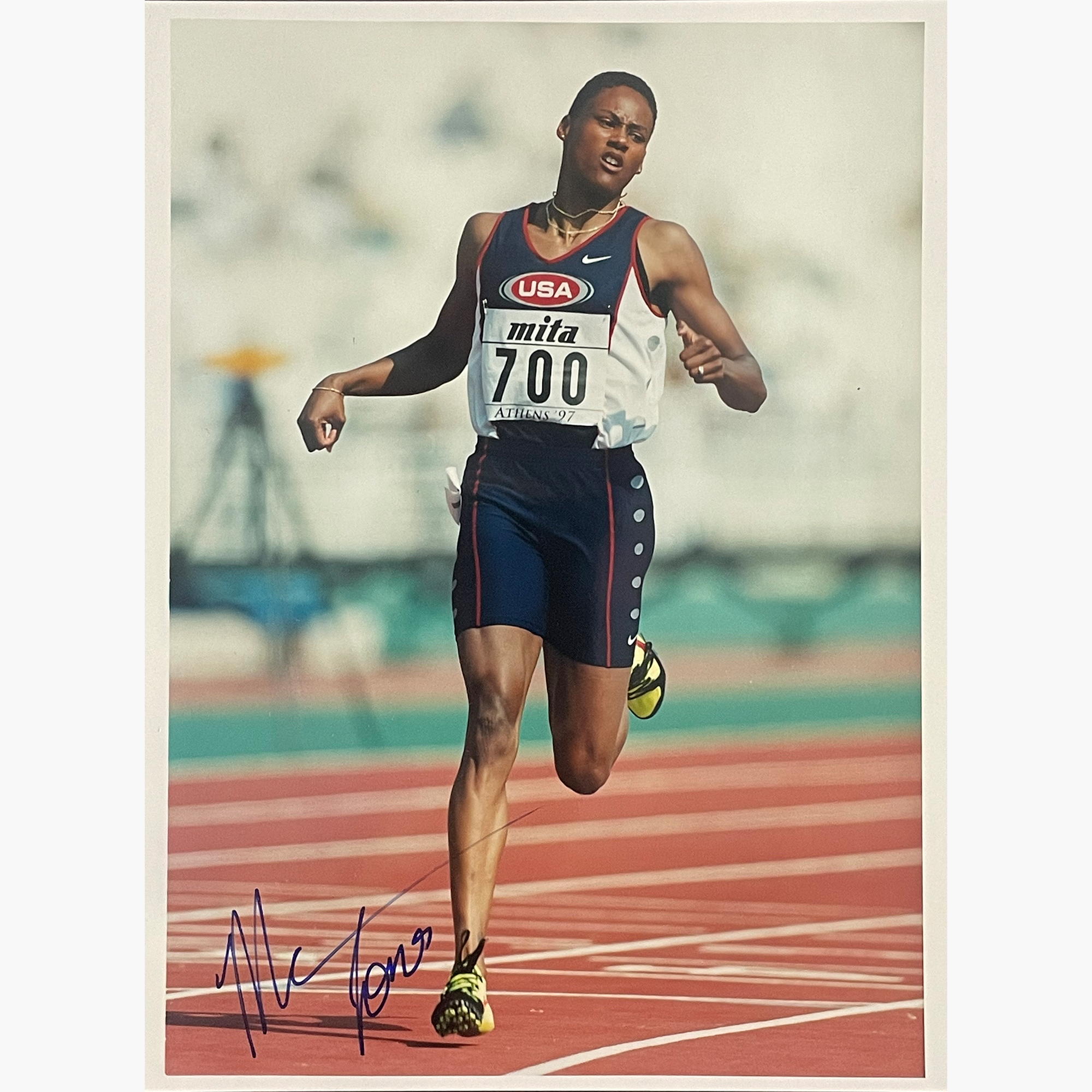 Marion Jones – Signed 25.3cm x 20.2cm Colour Action Photo