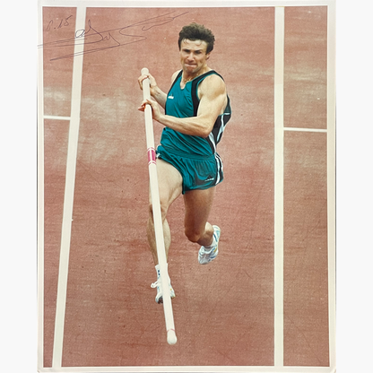 Sergey Bubka – Signed 25.3cm x 20.2cm Colour Action Press Photo