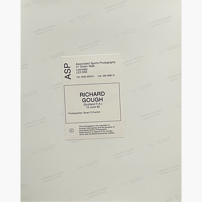 Richard Gough – Signed 25.5cm x 20.5cm Colour Action Press Photo