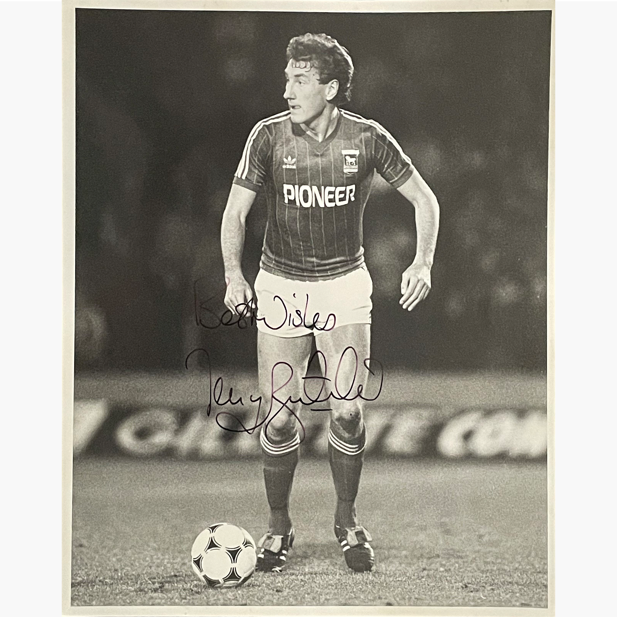 Terry Butcher – Signed 25.5cm x 20cm Black & White Action Press Photo