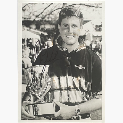 Phil Mickelson - Signed 25.5cm x 18.3cm Black & White Press Photo