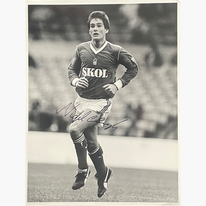 Nigel Clough – Signed 21.5cm x 16.5cm Black & White Action Press Photo