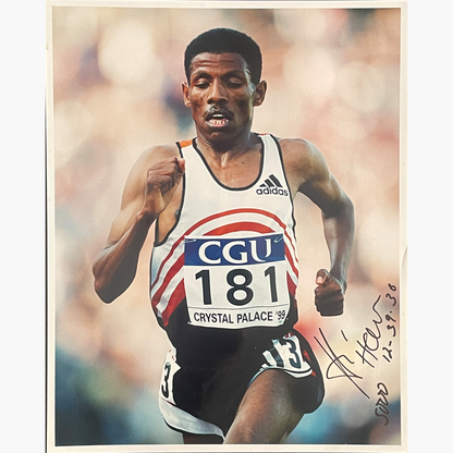Haile Gebrselassie – Signed 25.5cm x 20.5cm Colour Action Press Photo