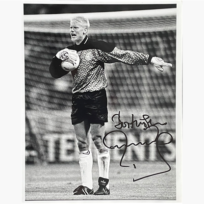 Peter Schmeichel – Signed 25.5cm x 20cm Black & White Action Press Photo