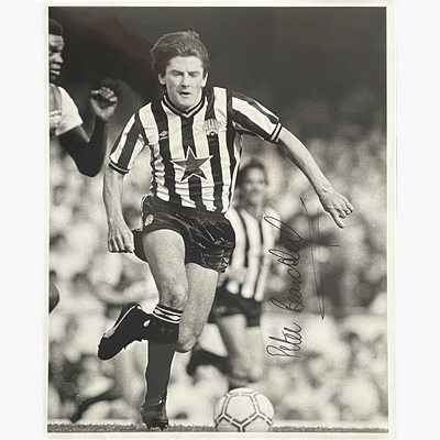 Peter Beardsley – Signed 25.5cm x 20.5cm Black & White Action Press Photo