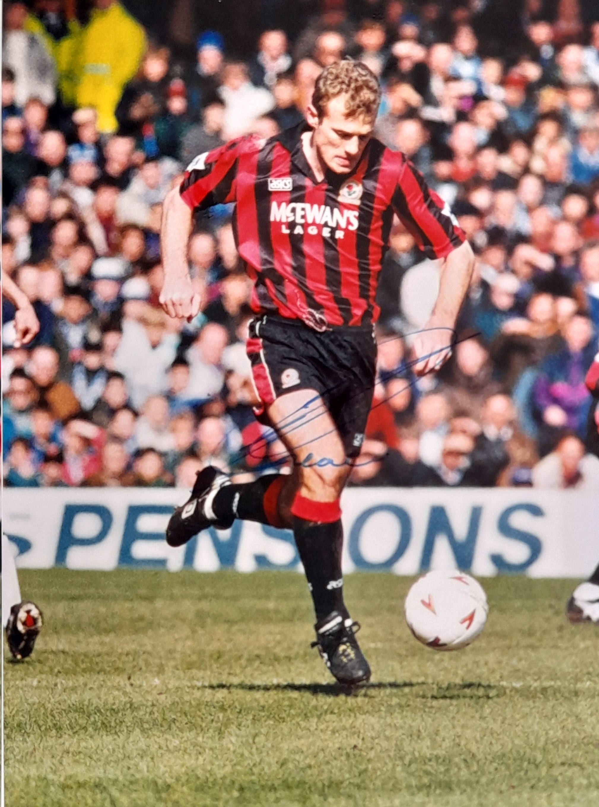 Alan Shearer – Signed 20.5cm x 15cm Colour Action Photo