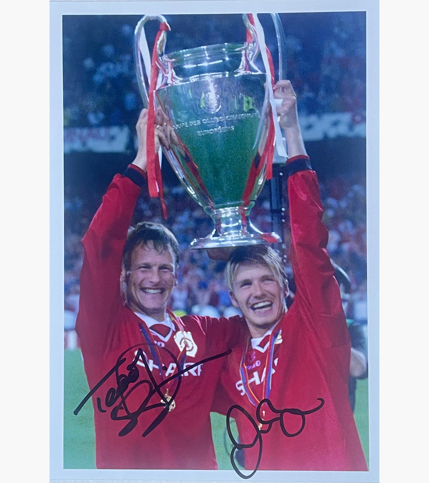 David Beckham & Teddy Sheringham – Signed 25.2cm x 17cm Colour Photo