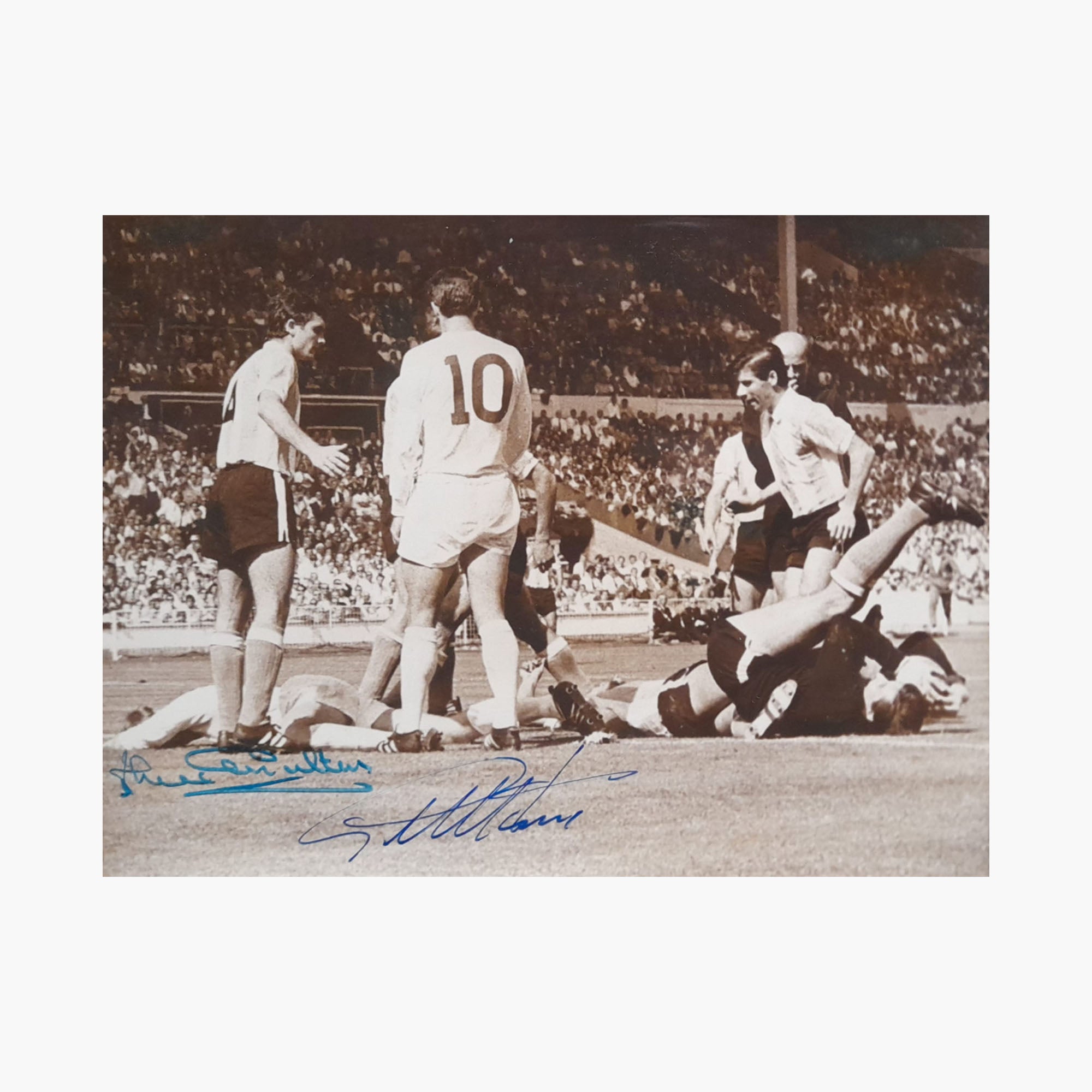 England 1966 World Cup Geoff Hurst Jack Charlton Signed Press Photo