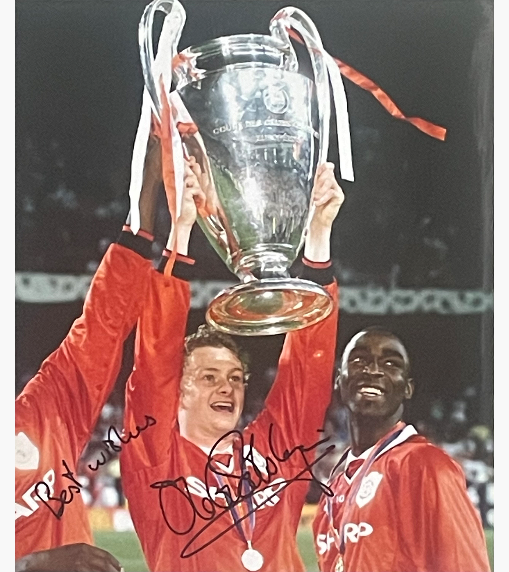 Ole Gunnar Solskjaer – Signed 25.3cm x 21.3cm Colour Photo